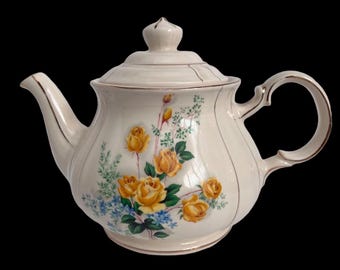 Vintage Sadler Hand Painted Porcelain Yellow Roses Teapot  ~ ENGLAND