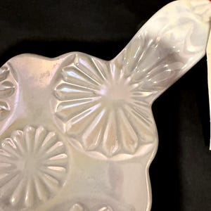 Anthropologie Lapin Regency Ceramic Luster White Cake Pie Server NEW with Tags bild 8