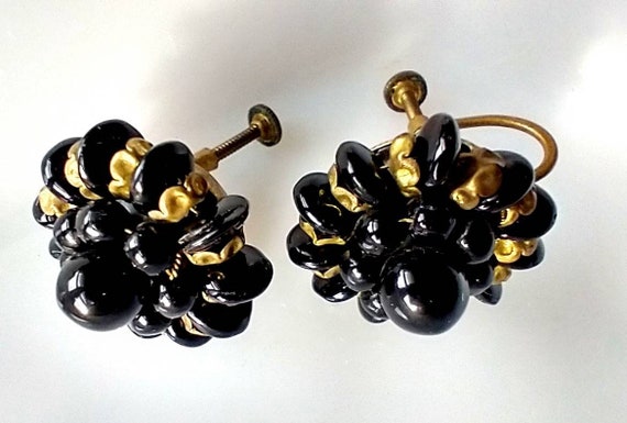 Vintage 1950s Black and Gold Bead Cluster Earring… - image 2