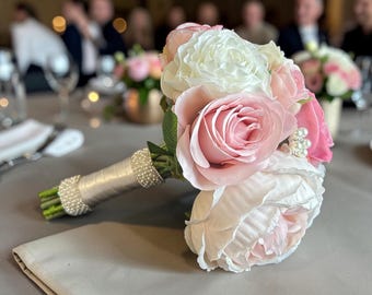 Ramo de comunión, ramo de flores de seda, ramo de flores de primera comunión