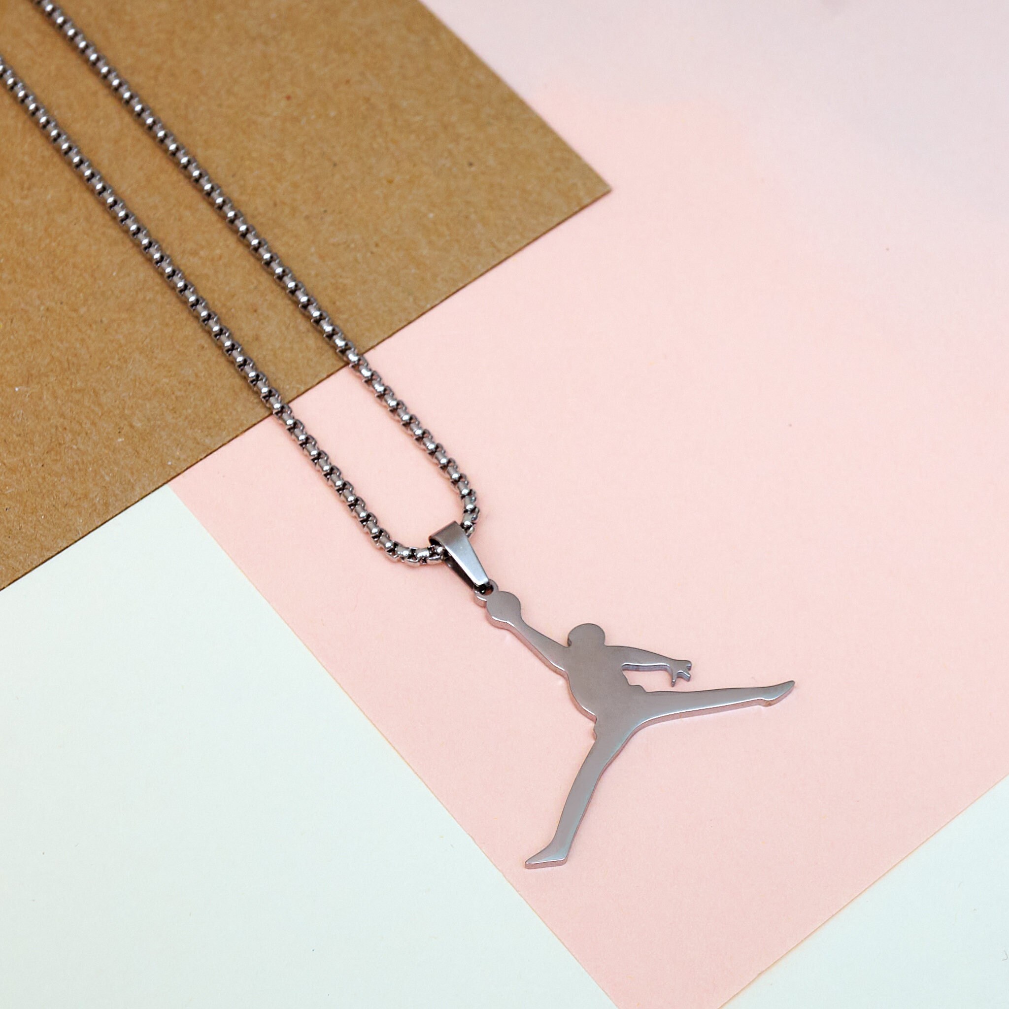 Michael Jordan Jump Man Chain Necklace 