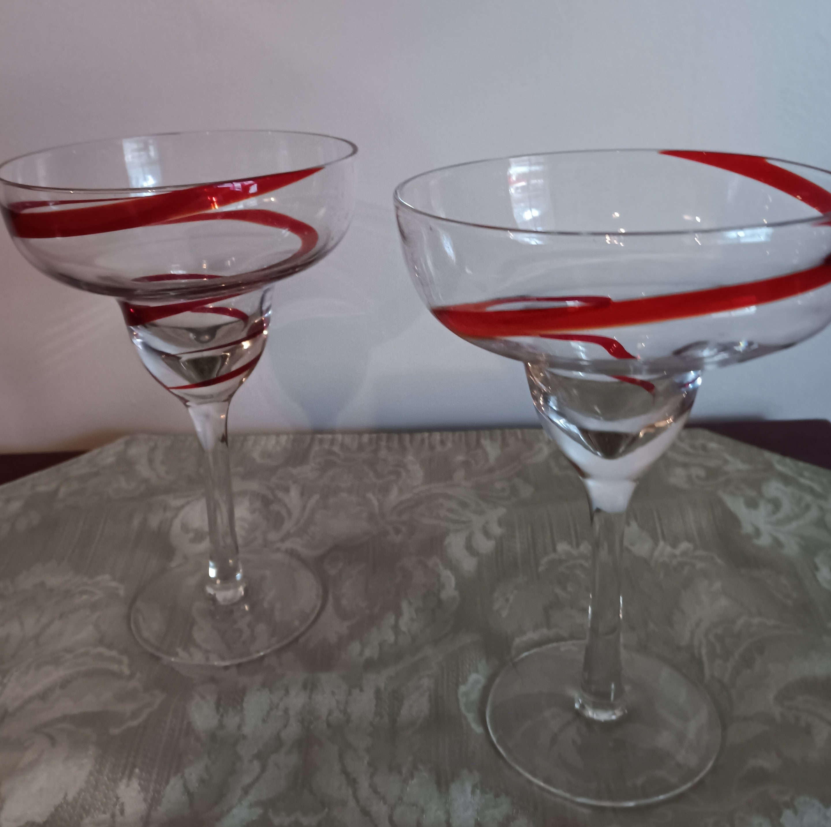 Set of (8) PIER 1 SWIRLINE (SWIRL) RED MARTINI GLASSES 6.5 tall 4 3/4  wide. Ribbed Martini Cocktail Glasses. for Sale in Sunset Valley, TX -  OfferUp