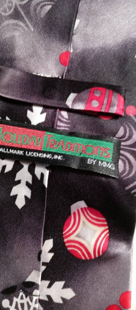 Hallmark Holiday Tradition's Christmas Tie - image 3