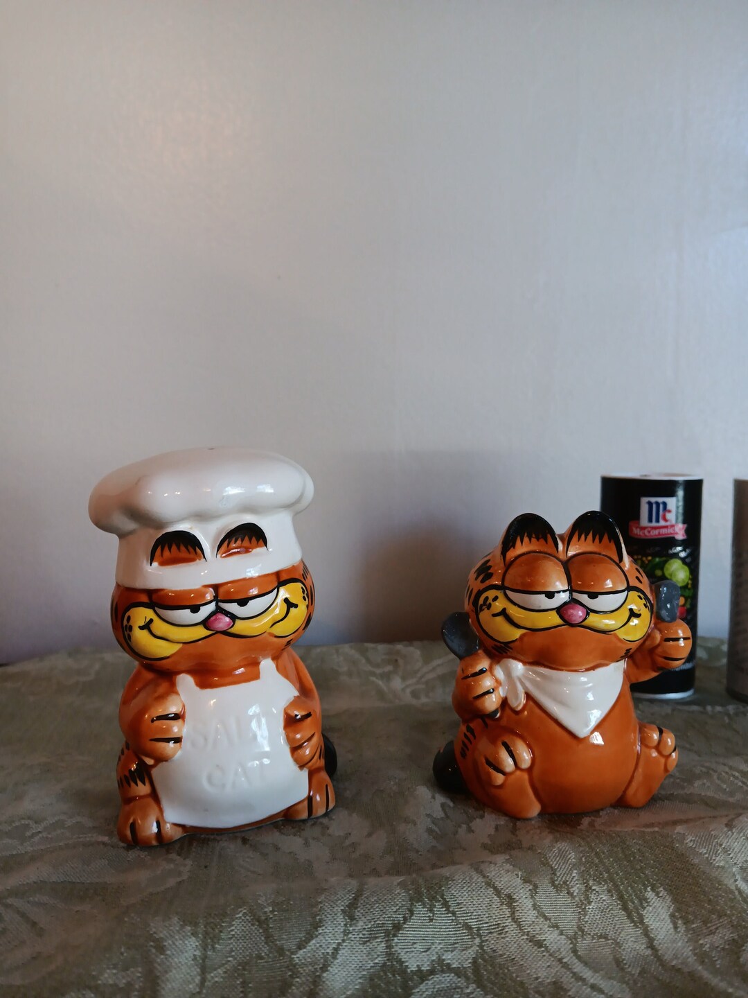 Rare Vintage Garfield Salt and Pepper Shakers Etsy