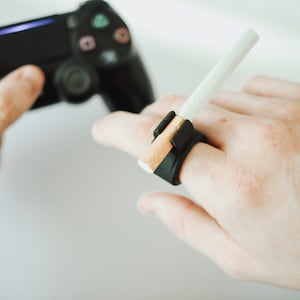 Silicone Ring Cigarette Holder Bundle 2X
