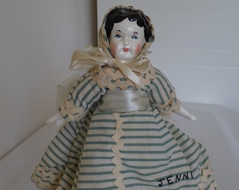 Vintage antieke reproductie 10" China Head Jennie Doll