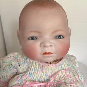 Boneca alemã antiga Bye-Lo Bisque com cabeça grande, 18&quot;, circunferência da cabeça de 15&quot;, G. Putnam