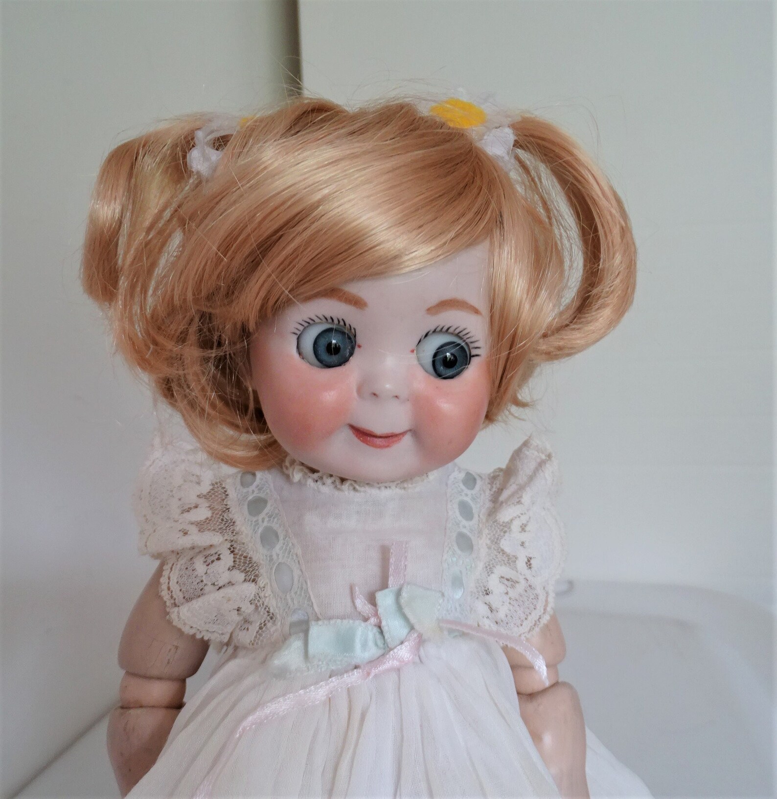 Poupée Ancienne Reproduction JDK 221 - 35 Cm - Tête Biscuit Porcelaine, Corps Bois - France