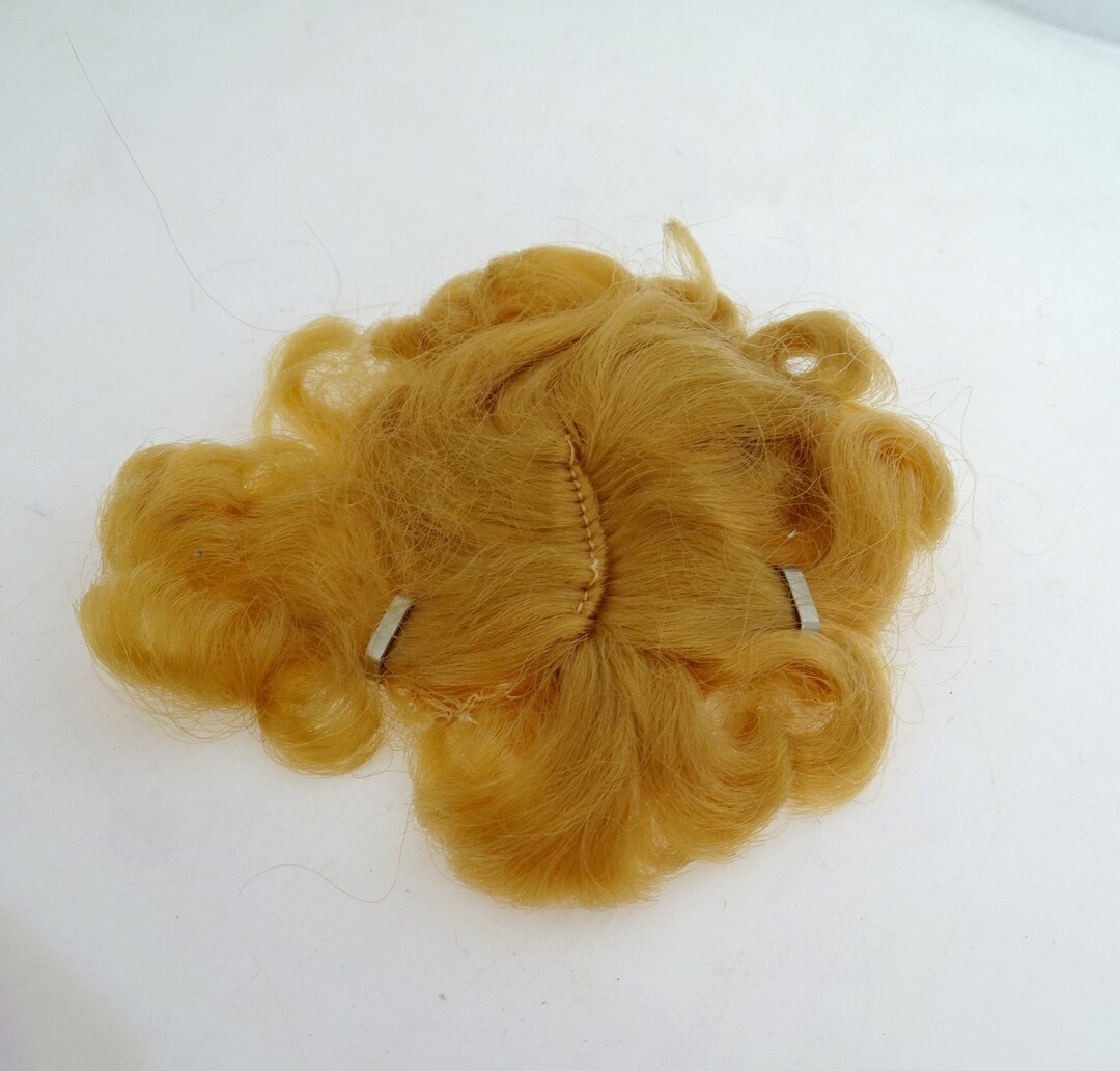 Vintage 1950's Blonde Saran Wig & Pate for Medium Size Hard Plastic