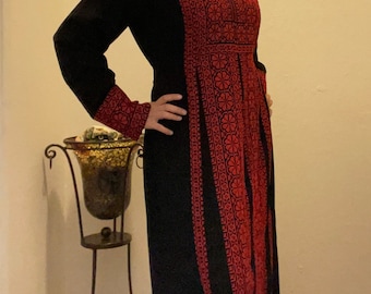 Palestinian dress thoube for women