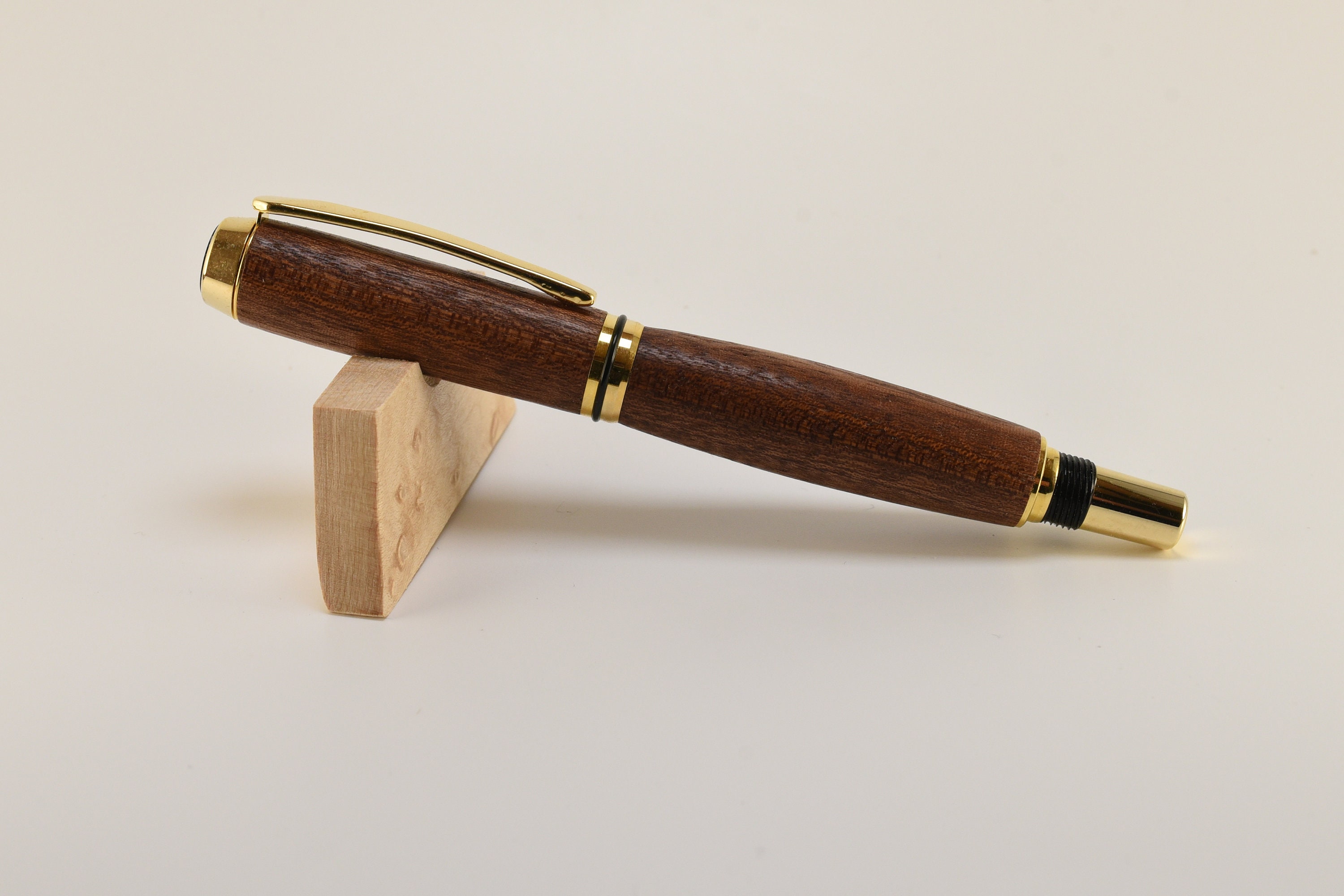 Fountain Pen Mahogany New With Ink German Fountain Pen Mahogany New With Ink German