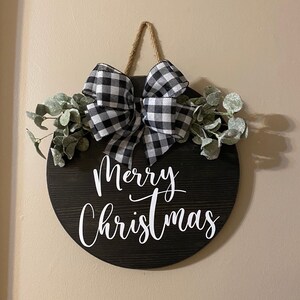 Christmas Door Hanger, Front Door Decor, Round Door Hanger, Christmas Door Hanger, Wood Door Hanger, Wood Signs