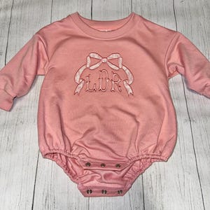 Bow appliqué Sweatshirt