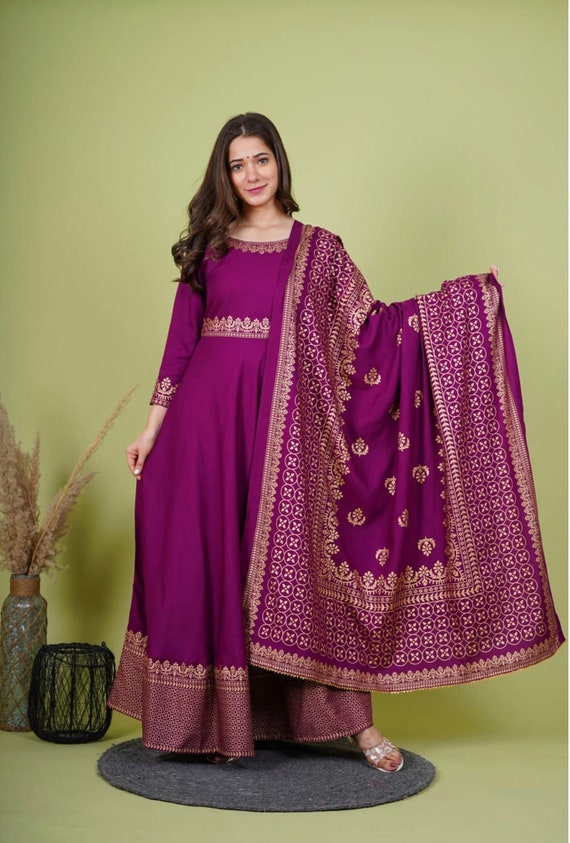 Purple and gold deals plus size dresses