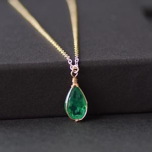 Emerald Green Necklace,May Birthstone Pendant Necklace,Wire Wrapped Necklace,Mothers Day Gift,Gold Silver Lab Emerald Necklace,Gift for Her