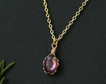 Lepidolith Halskette,Zierliche Lila Kristall Halskette,Witchy Edelstein Anhänger,Heilkristall Geschenk für Sie,Gold oder Silber Minimalistische Halskette
