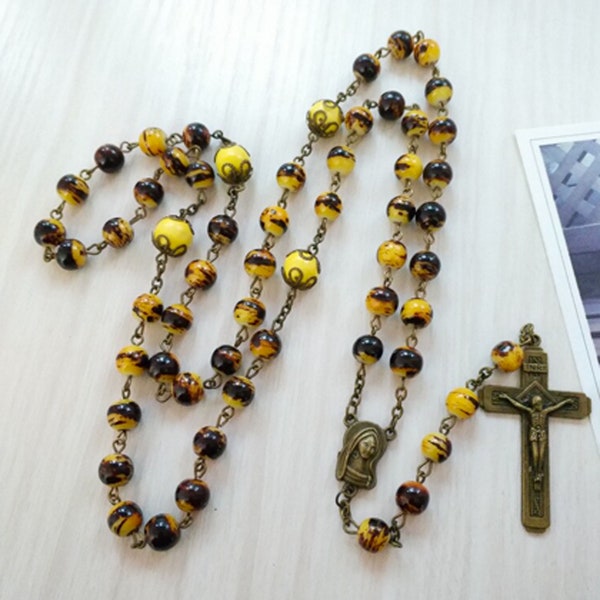 Real glass beads ROSARY. French chic. Chapelet en perles de verre véritables