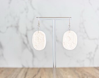 Winter Sweater Weather Snowflake Earrings