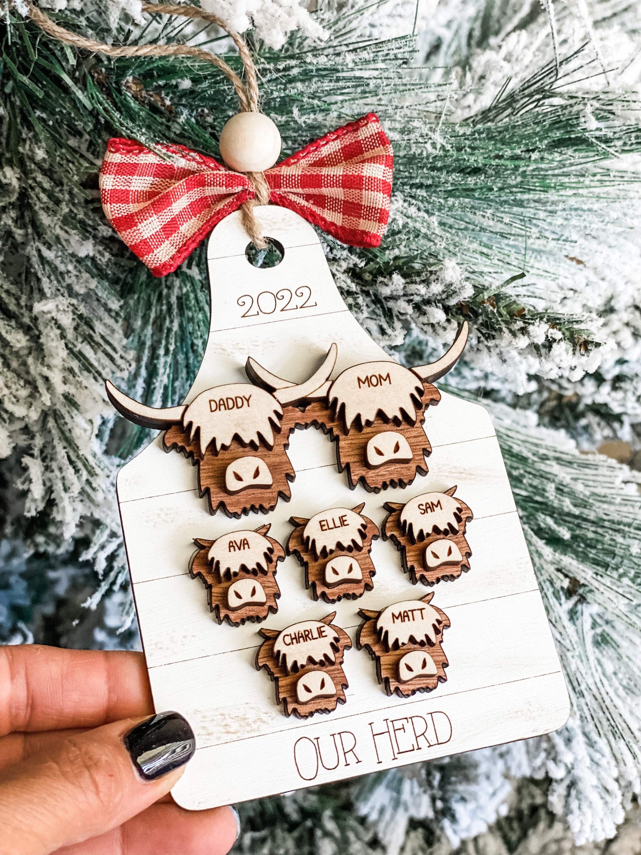 Highland cow, family christmas ornament, farmhouse Christmas, 2025 ornament, rustic christmas ornament, boho farmhouse decor
