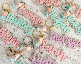 Daisy Personalized Keychain: Acrylic Name Tag, Tassel Bag Charm