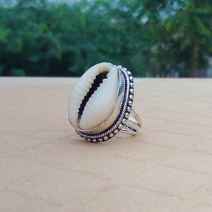 Cowrie Shell Ring,Statement Ring,Bohemian Ring,Cowrie Mermaid Ring,Seashell Ring,Gift For Her,Handmade Ring,925 Sterling Silver Ring.