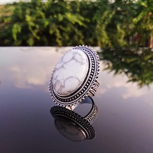 Natural Howlite Ring,Handmade Ring,Statement Ring,Howlite Gemstone,Gift For Her,Gemstone Ring,Howlite Ring,925 Sterling Silver Ring.