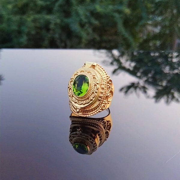 Poison Ring,Natural Peridot Gemstone Poison Ring,24ktGold Plated Poison Ring,Handmade Openable Medicine Ring,Secret Message Box Ring,
