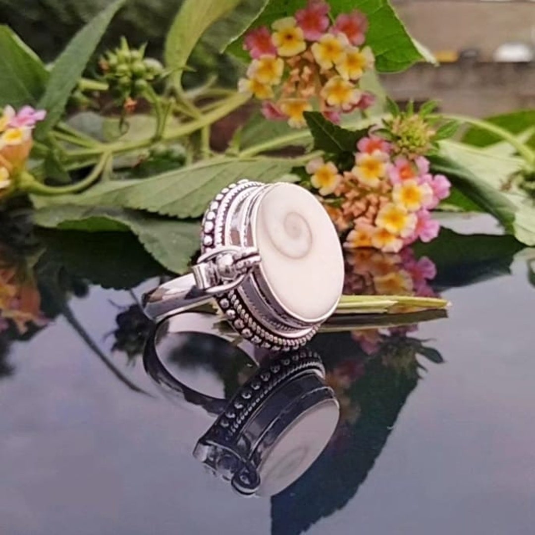 Natural Shiva Eye Shell Ring: 925 Sterling Silver Cowrie Ring - Etsy