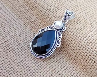 Colgante de ónix negro y perla, colgante de plata maciza de ley 925, colgante de piedra de lágrima tallada, ónix negro, joyería hecha a mano.