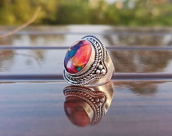 Rosa taggig ostronturkosring: Handgjord statementring i 925 sterlingsilver
