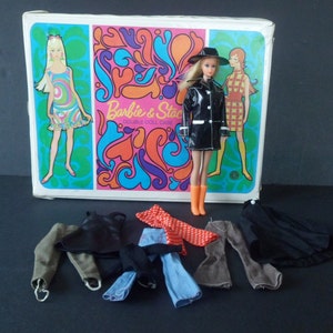 Vintage Barbie Mattel 1970s & 80s Clothing Lot + 1977 Barbie Storage Case