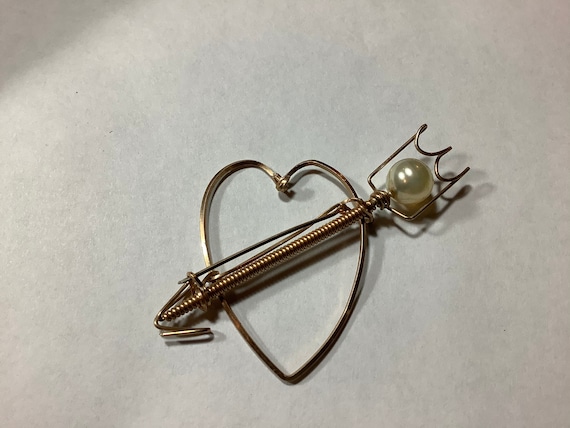 Vintage Handmade Copper Wire Heart & Pearl Pin Br… - image 1