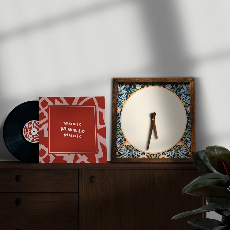 ROYAL VINTAGE CLOCK Antique Boho Desk Clock Greek Etsy Canada