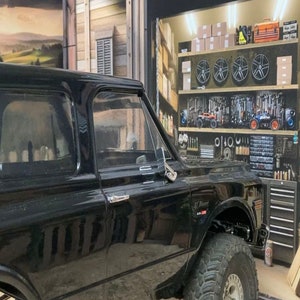 1/10 Scale RC Scale Garage Walls / Diorama / backdrop  -  Decal kit - For R/C Crawler, Cars trucks - &#39;Home Sweet Home&#39;