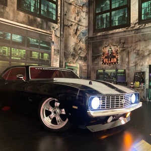 1/10 Scale RC Scale Garage Walls / Diorama / backdrop -  Decal kit - For R/C Crawler, Cars trucks - &#39;Villains Auto Repair&#39;