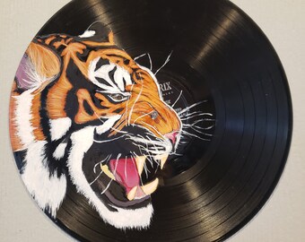 Vinilo de tigre pintado a medida