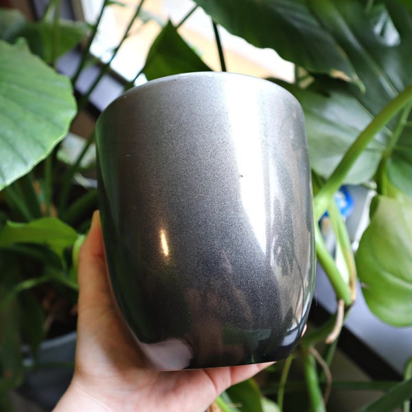 Cement Gray, Thrifted Ceramic Plant Pot | Secondhand planter perfect for house plants and gifts