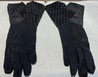 Geoffrey Beene Gloves