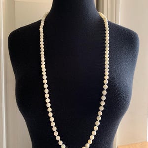 Vintage Mother-of-Pearl Bead Necklace