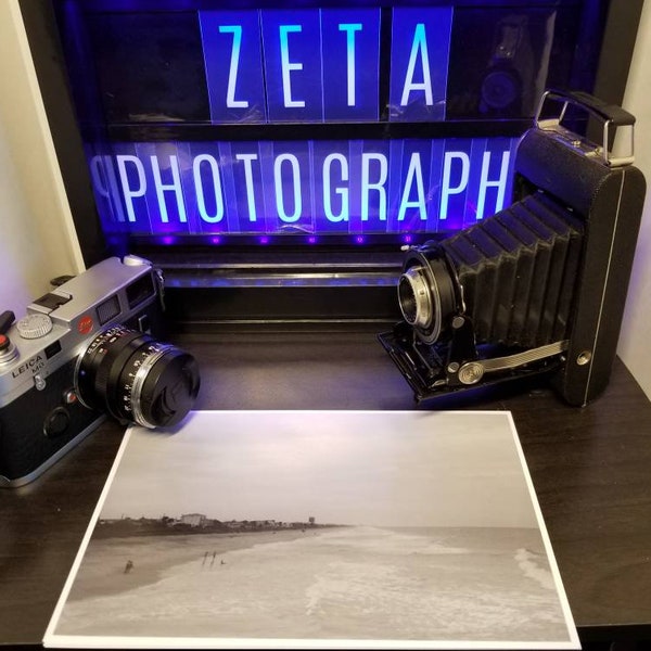 Zeta Prints First Edition - Prints - Shot on 120 Film, Voigtlander Bessa 6x9, Vintage Gift Street Photography Portrait Lomography