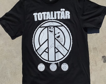 Totalitar T.