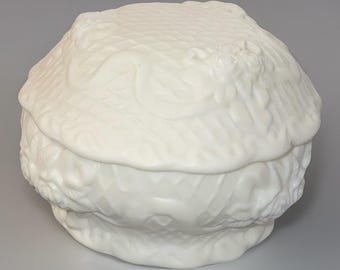 AKカイザー花瓶、白素焼き磁器、鳥のレリーフ装飾、ドイツ製 - Etsy 日本