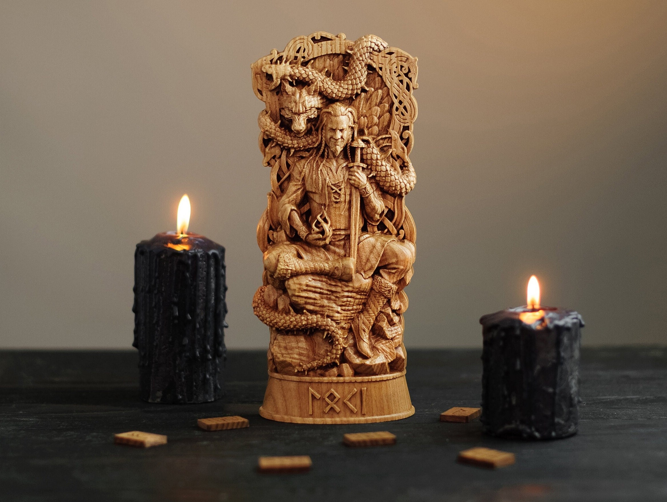 Loki, Loki statue, Norse pantheon, God viking, mythology Scandinavian gods