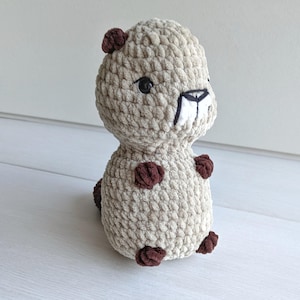 Cute Plush Beaver – 15 cm Handmade Stuffed Animal, Small Soft Toy Gift, Woodland Amigurumi for Kids & Nature Lovers