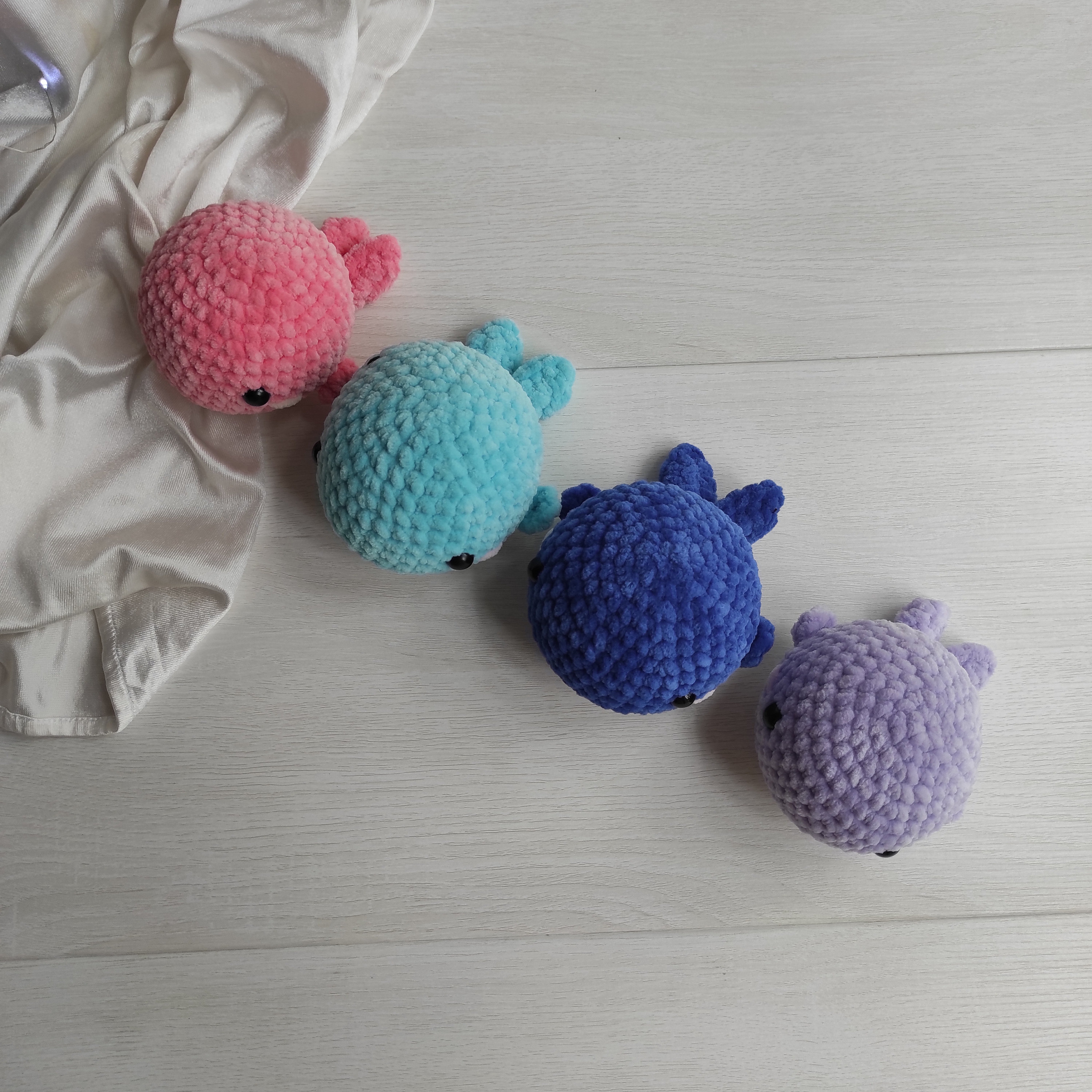 編みぐるみクジラの編み図：縫わないPDFチュートリアル - Etsy 日本