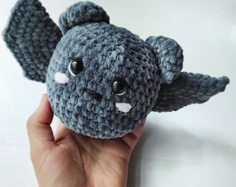 Beginner Bat Amigurumi Crochet Pattern, Halloween Plushie (Digital PDF)