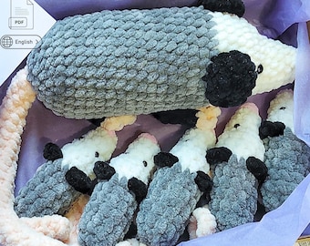 Modelli all'uncinetto di una famiglia di opossum - amigurumi Mamma e cucciolo di opossum di peluche - modello amigurumi per principianti in formato PDF