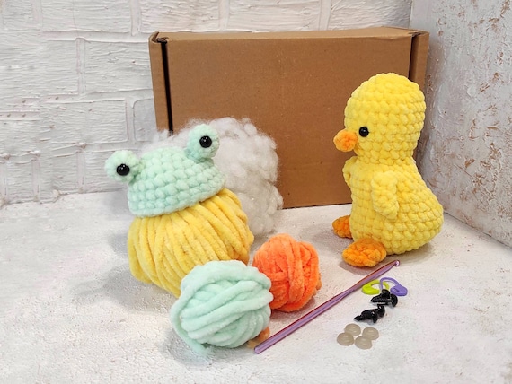 Duckling Crochet Kit for Beginners With Yarn Amigurumi Duck and Frog Hat  Plush Crochet DIY 