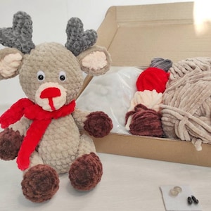 Crochet kit plush deer - crochet plush - christmas amigurumi reindeer - handmade reindeer