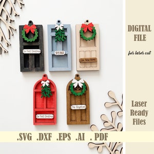 Paquete de adornos navideños de puerta SVG, corte láser de adorno de puerta principal, conjunto de 5 adornos familiares de árboles de Navidad, recuerdo del nuevo hogar, Glowforge